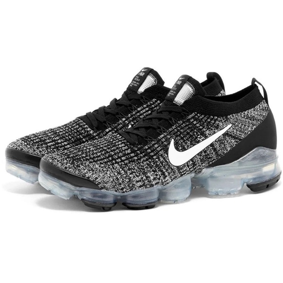 Nike Womens Air Vapormax Flyknit 3 Running Trainers, AJ6910 Sneakers Shoes 8M - Picture 1 of 10